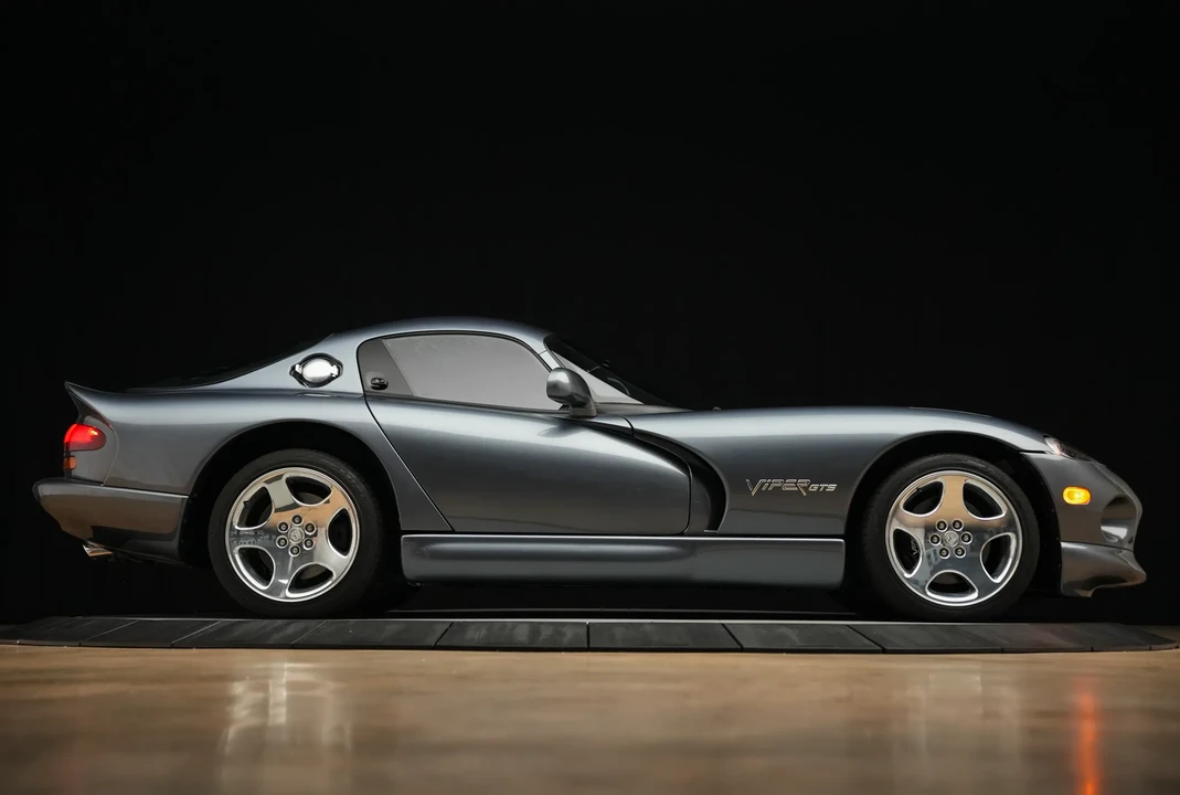 2000 Dodge Viper GTS 2nd Gen - Image 6 of 31