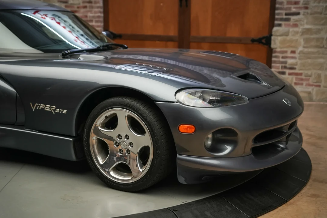 2000 Dodge Viper GTS 2nd Gen - Image 13 of 31