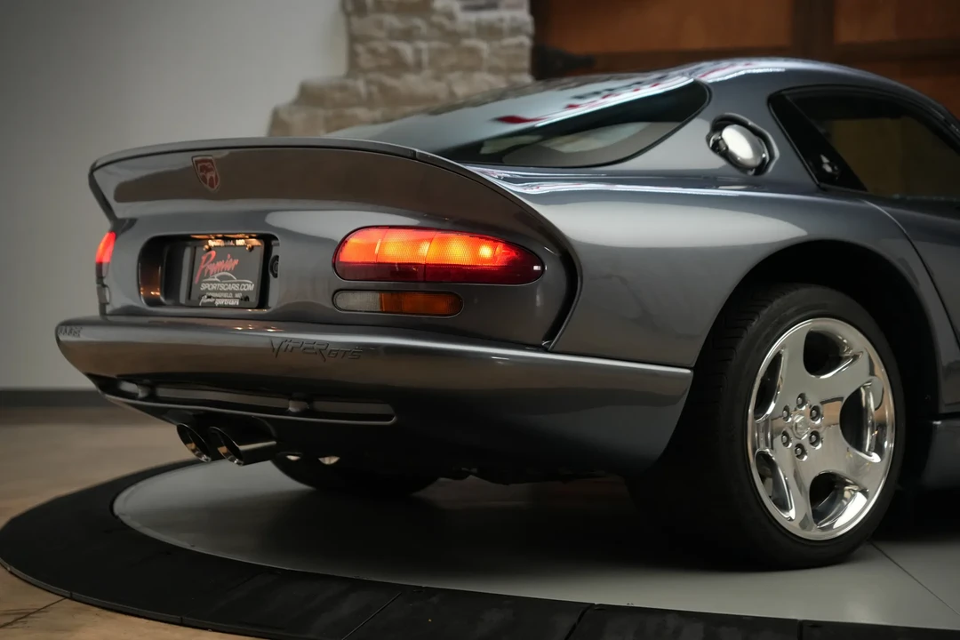 2000 Dodge Viper GTS 2nd Gen - Image 24 of 31