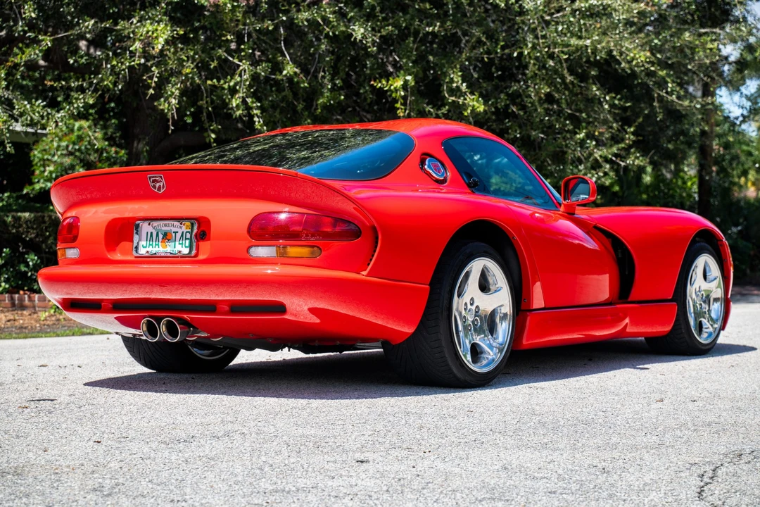 2000 Dodge Viper GTS 2nd Gen - Image 8 of 31