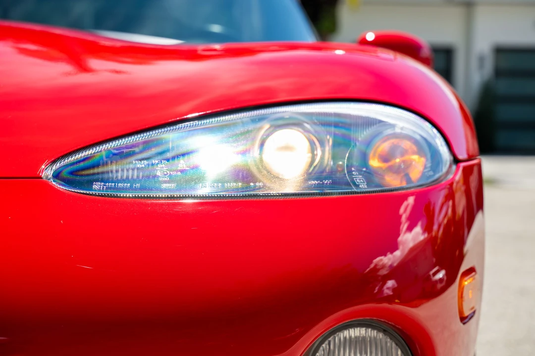 2000 Dodge Viper GTS 2nd Gen - Image 14 of 31