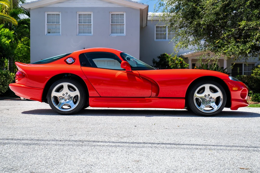 2000 Dodge Viper GTS 2nd Gen - Image 7 of 31