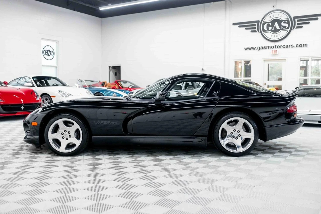 2000 Dodge Viper GTS 2nd Gen - Image 10 of 31