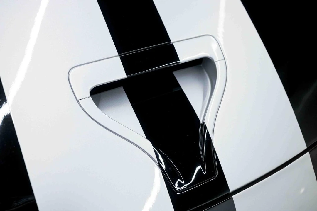 2000 Dodge Viper GTS 2nd Gen - Image 19 of 31