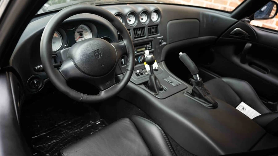 2000 Dodge Viper GTS 2nd Gen - Image 19 of 31