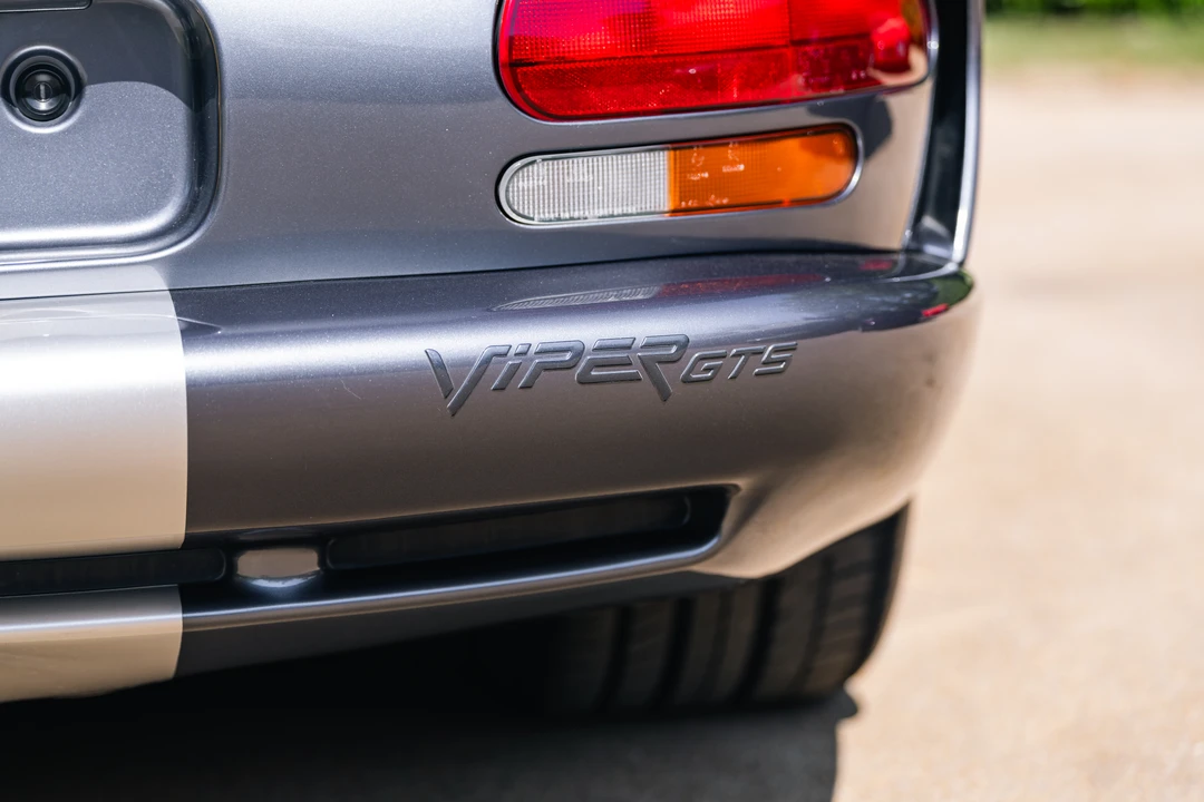 2000 Dodge Viper GTS 2nd Gen - Image 21 of 31
