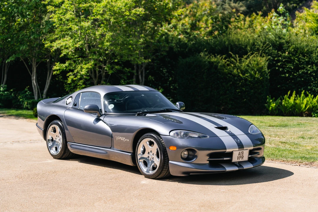 2000 Dodge Viper GTS 2nd Gen - Image 14 of 31