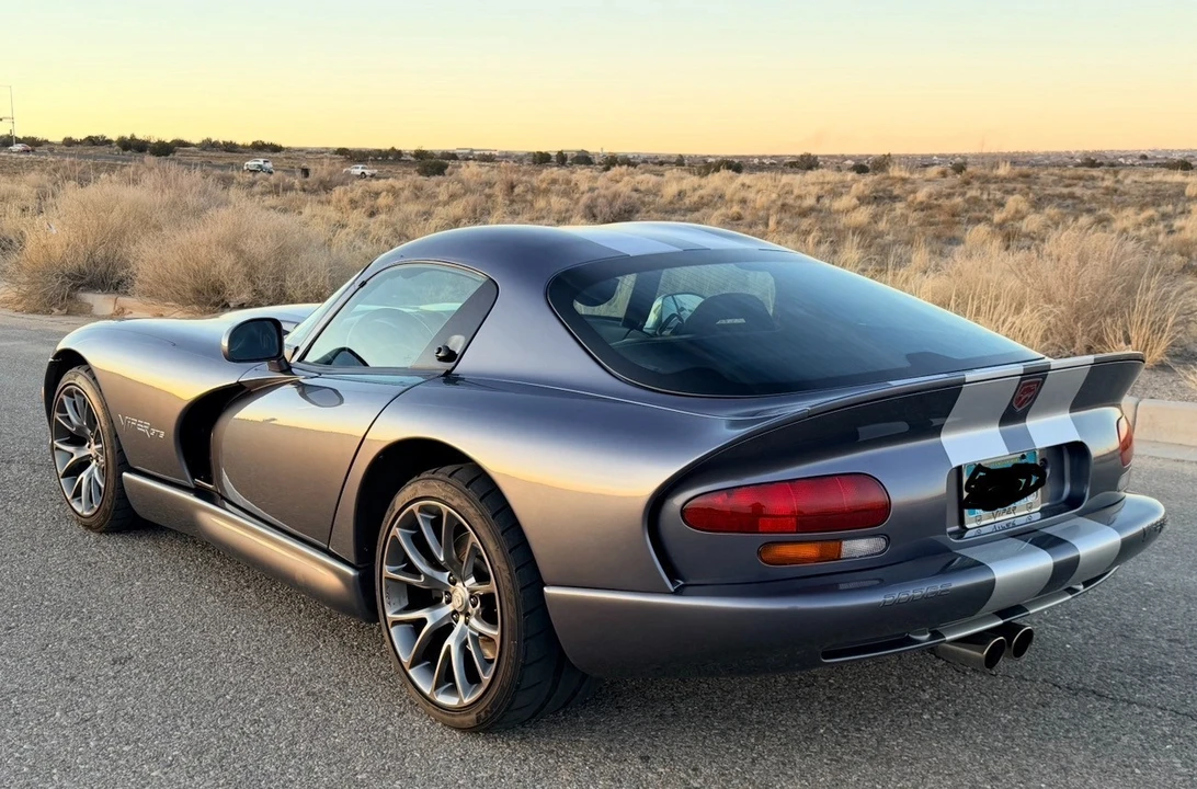 2000 Dodge Viper GTS 2nd Gen - Image 9 of 21