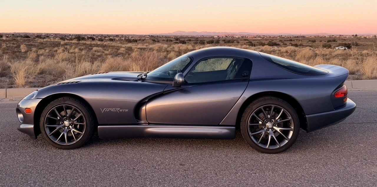 2000 Dodge Viper GTS 2nd Gen - Image 8 of 21