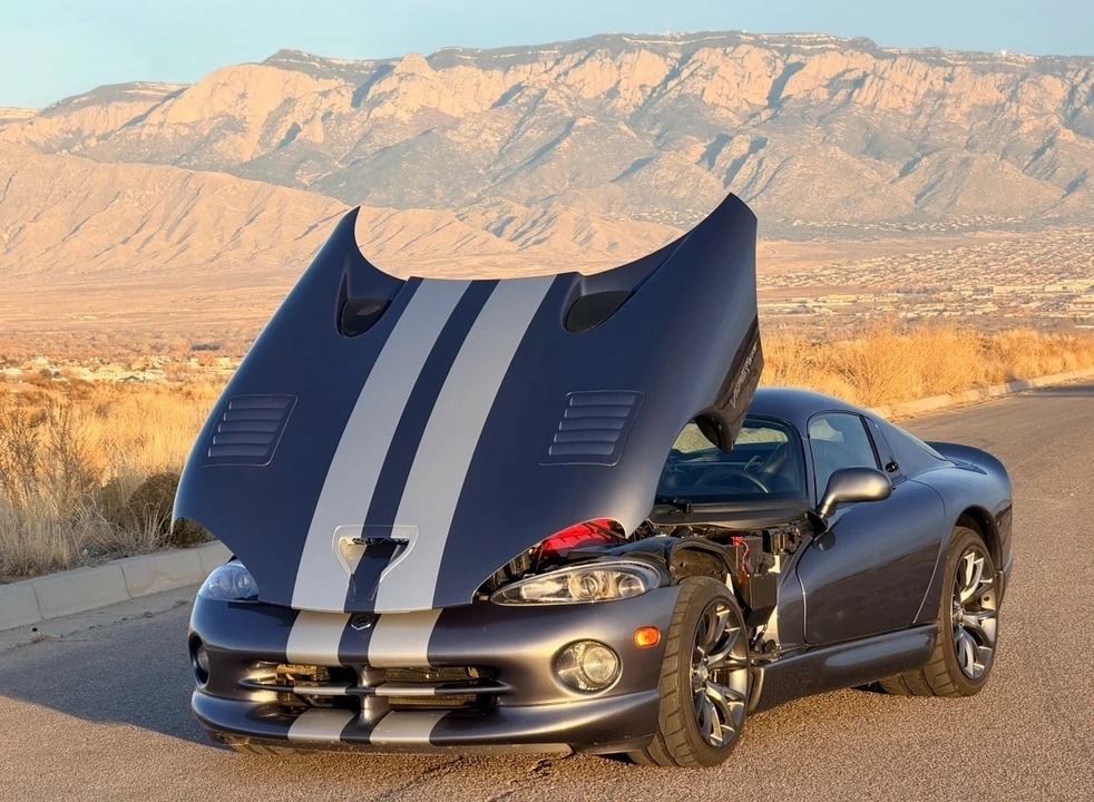 2000 Dodge Viper GTS 2nd Gen - Image 13 of 21