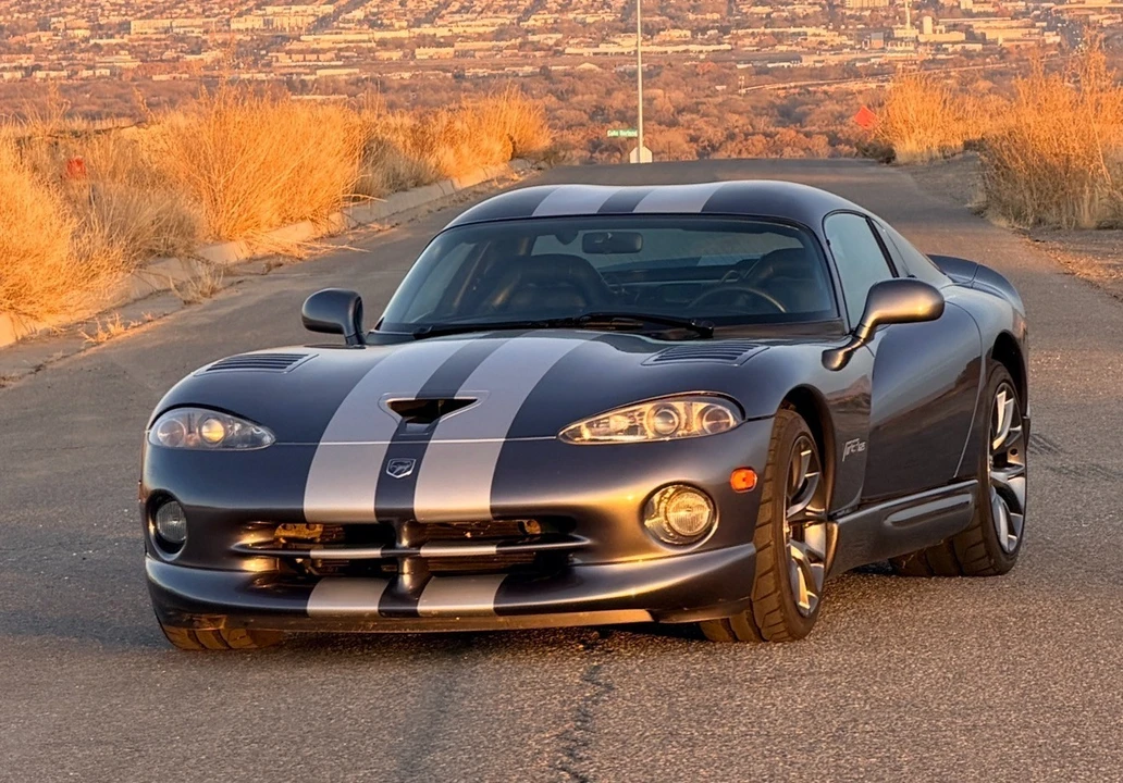 2000 Dodge Viper GTS 2nd Gen - Image 6 of 21