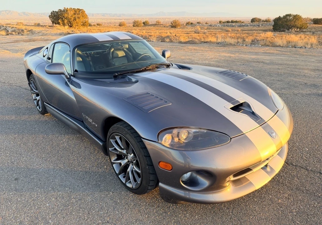 2000 Dodge Viper GTS 2nd Gen - Image 5 of 21