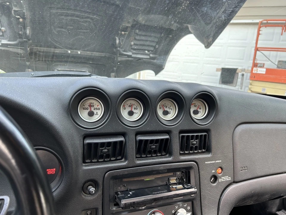 2000 Dodge Viper GTS 2nd Gen - Image 25 of 31