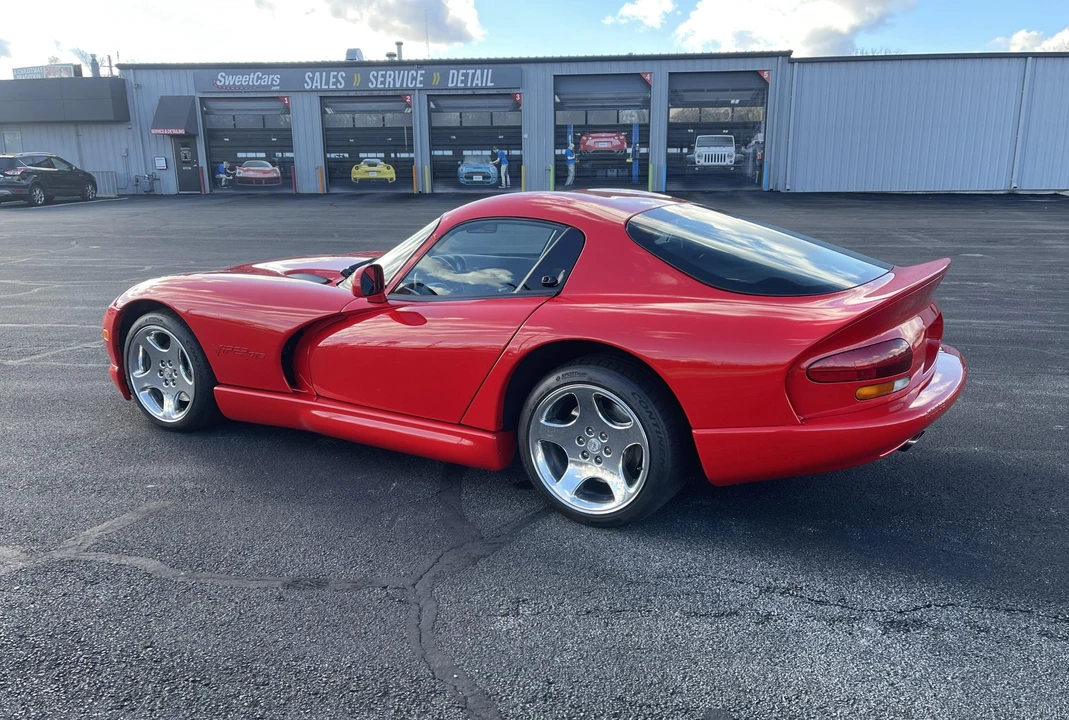 2000 Dodge Viper GTS 2nd Gen - Image 9 of 31