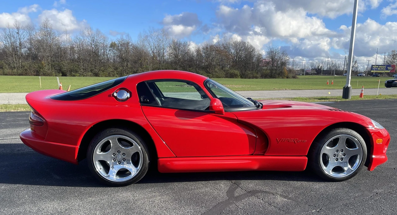 2000 Dodge Viper GTS 2nd Gen - Image 6 of 31