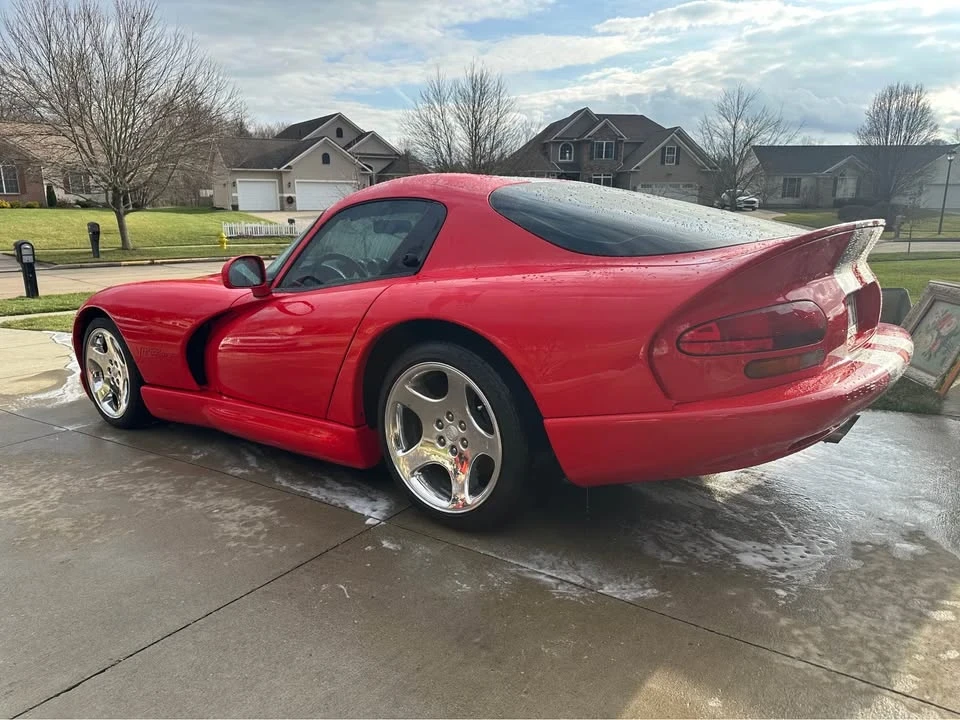 2000 Dodge Viper GTS 2nd Gen - Image 9 of 9