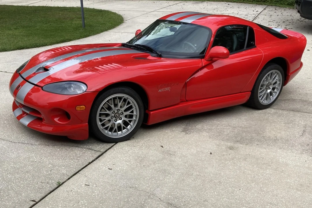 2000 Dodge Viper ACR 2nd Gen - Image 2 of 31