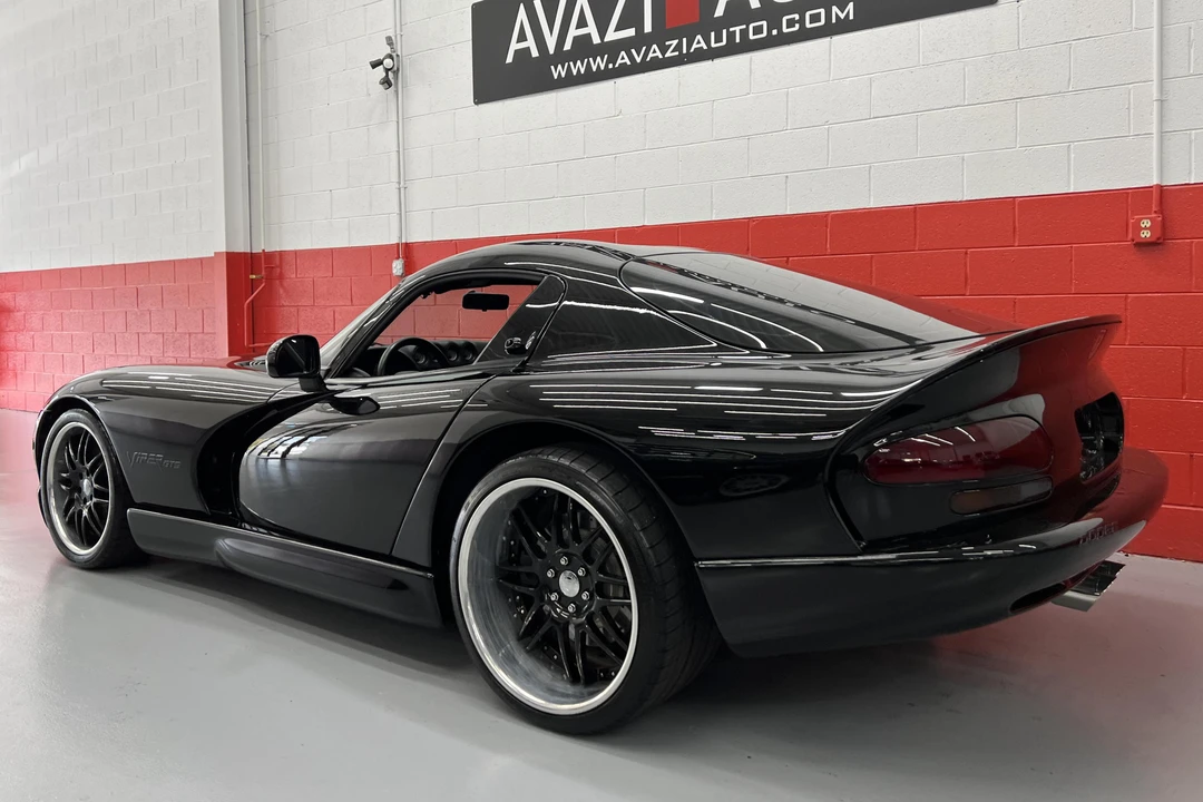 2000 Dodge Viper GTS 2nd Gen - Image 4 of 7