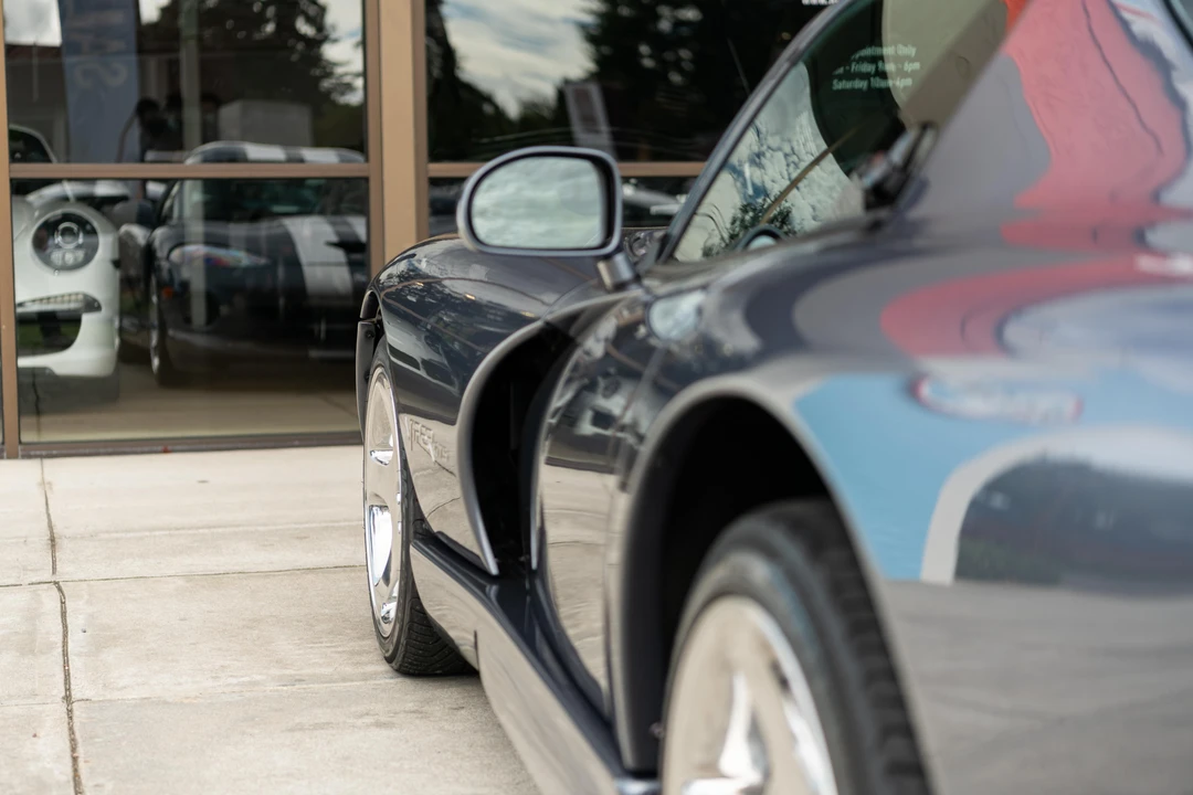 2000 Dodge Viper GTS 2nd Gen - Image 21 of 31