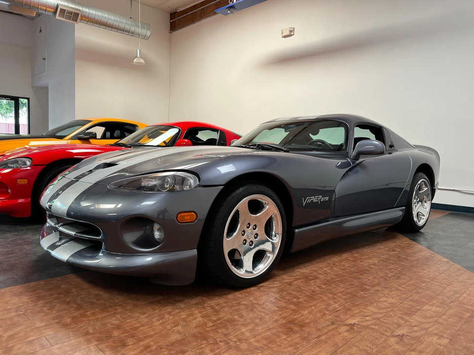2000 Dodge Viper GTS 2nd Gen - Image 13 of 31