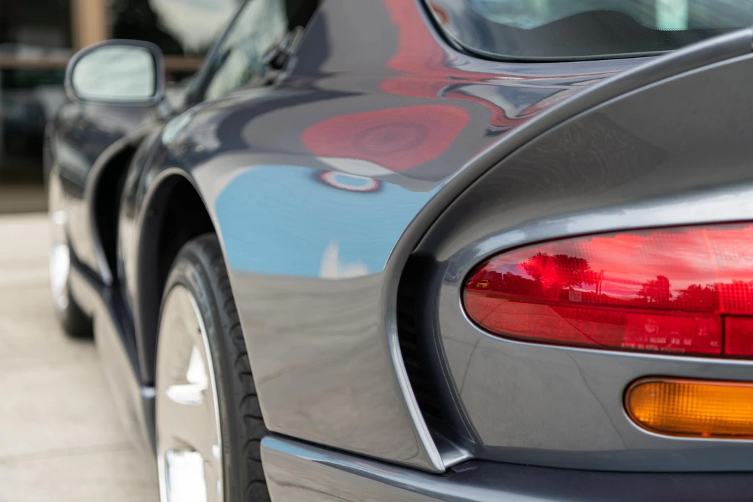 2000 Dodge Viper GTS 2nd Gen - Image 22 of 31