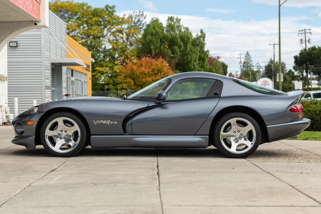 2000 Dodge Viper GTS 2nd Gen - Image 3 of 31