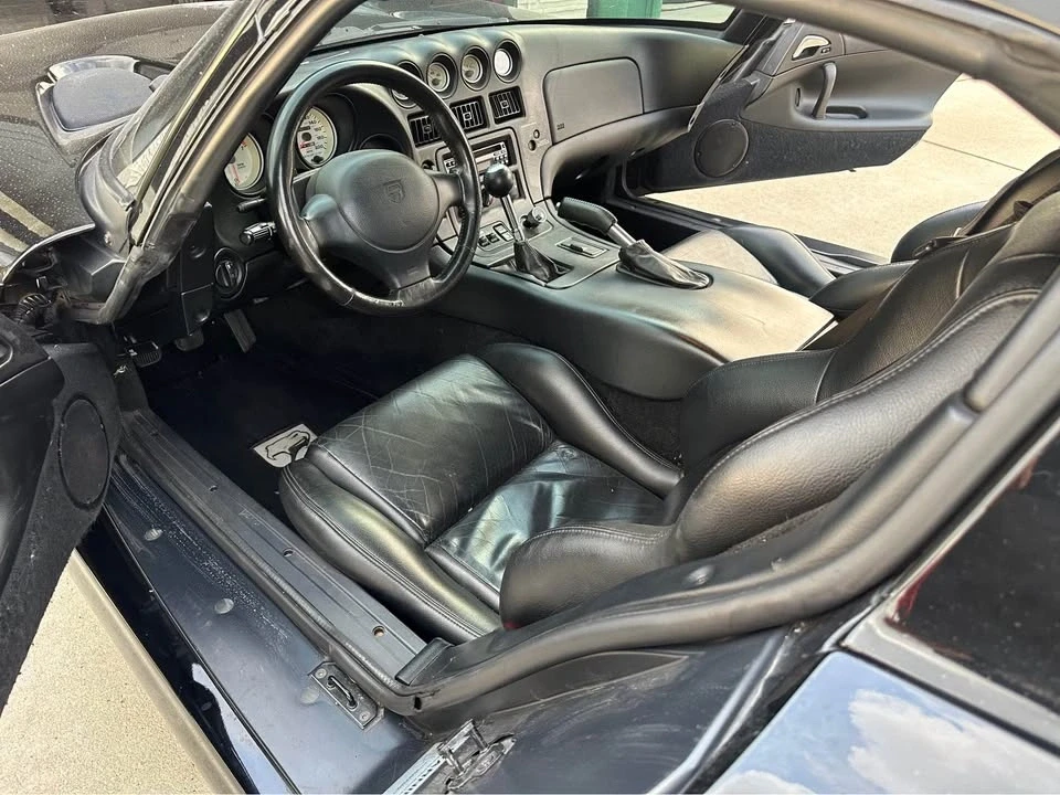 2000 Dodge Viper GTS 2nd Gen - Image 8 of 8
