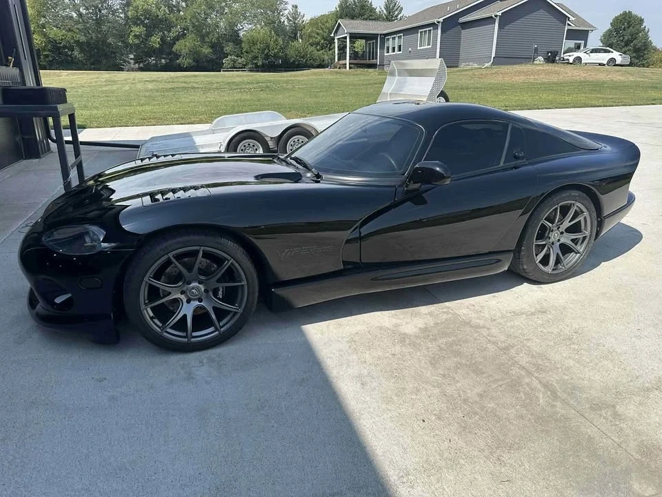 2000 Dodge Viper GTS 2nd Gen - Image 5 of 8