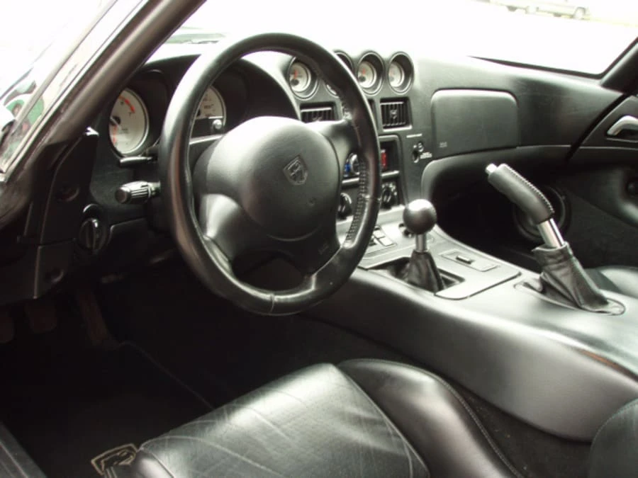 2000 Dodge Viper GTS 2nd Gen - Image 3 of 8