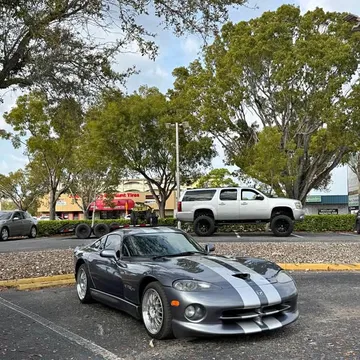 2000 Dodge Viper GTS