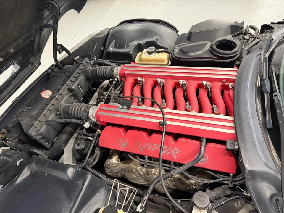 2000 Dodge Viper 2nd Gen - Image 17 of 18