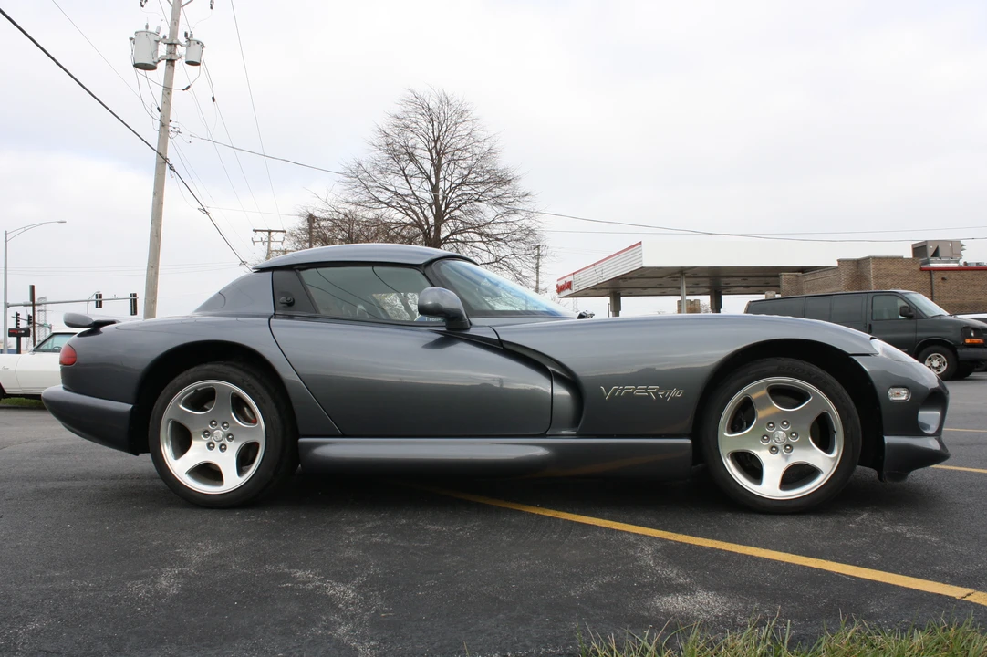 2000 Dodge Viper 2nd Gen - Image 7 of 31
