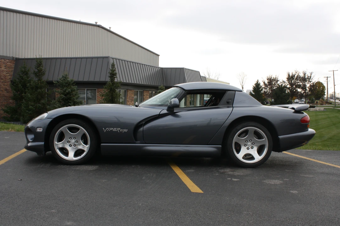 2000 Dodge Viper 2nd Gen - Image 11 of 31