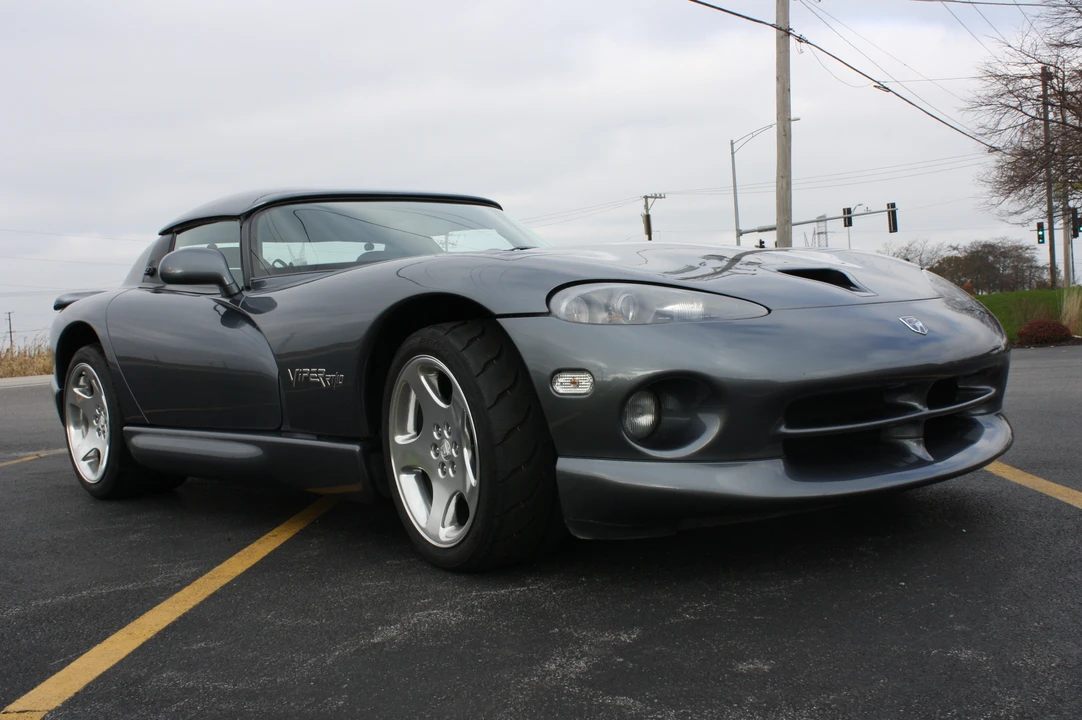 2000 Dodge Viper 2nd Gen - Image 3 of 31
