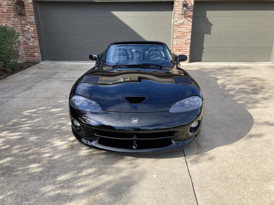 2000 Dodge Viper 2nd Gen - Image 3 of 31