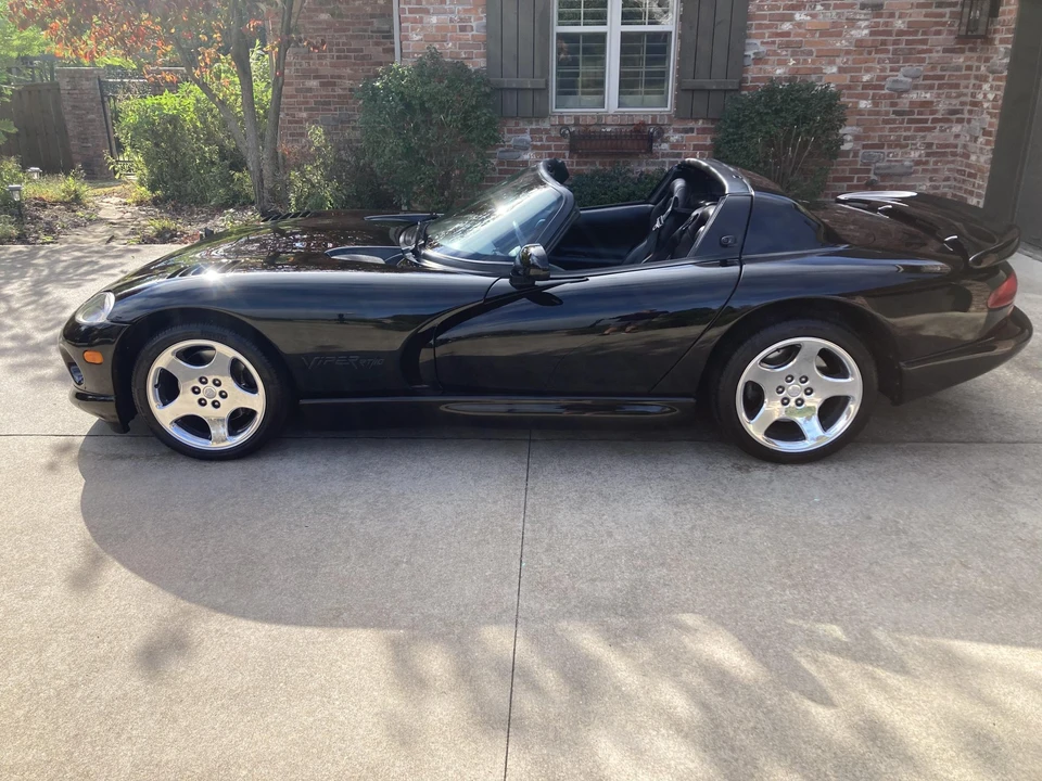 2000 Dodge Viper 2nd Gen - Image 9 of 31