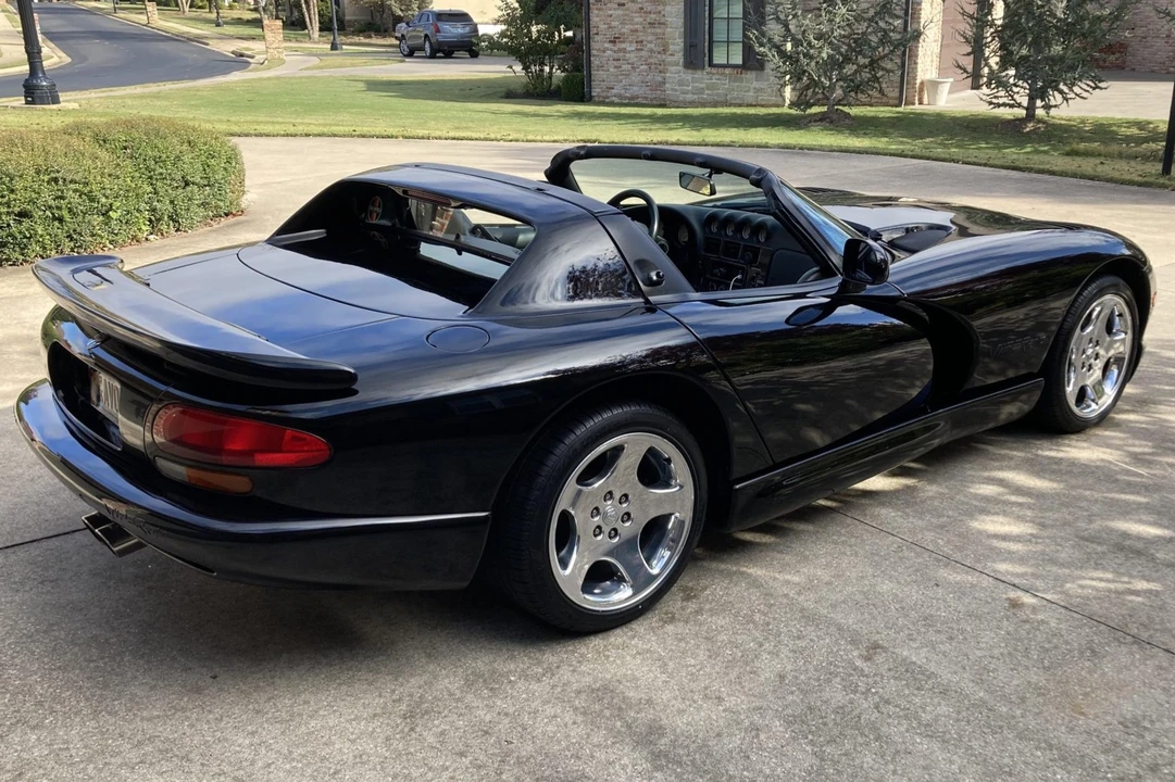2000 Dodge Viper 2nd Gen - Image 6 of 31