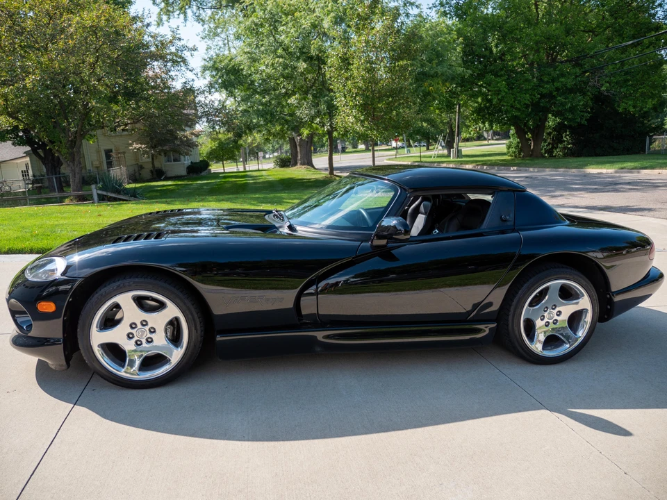 2000 Dodge Viper 2nd Gen - Image 12 of 31