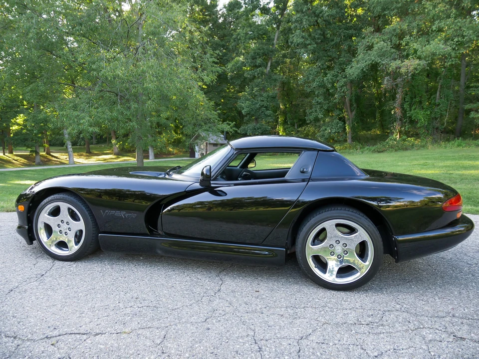 2000 Dodge Viper 2nd Gen - Image 13 of 31