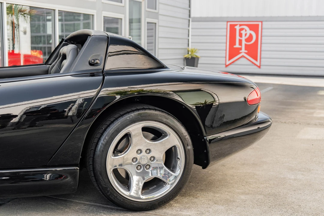 2000 Dodge Viper 2nd Gen - Image 4 of 31