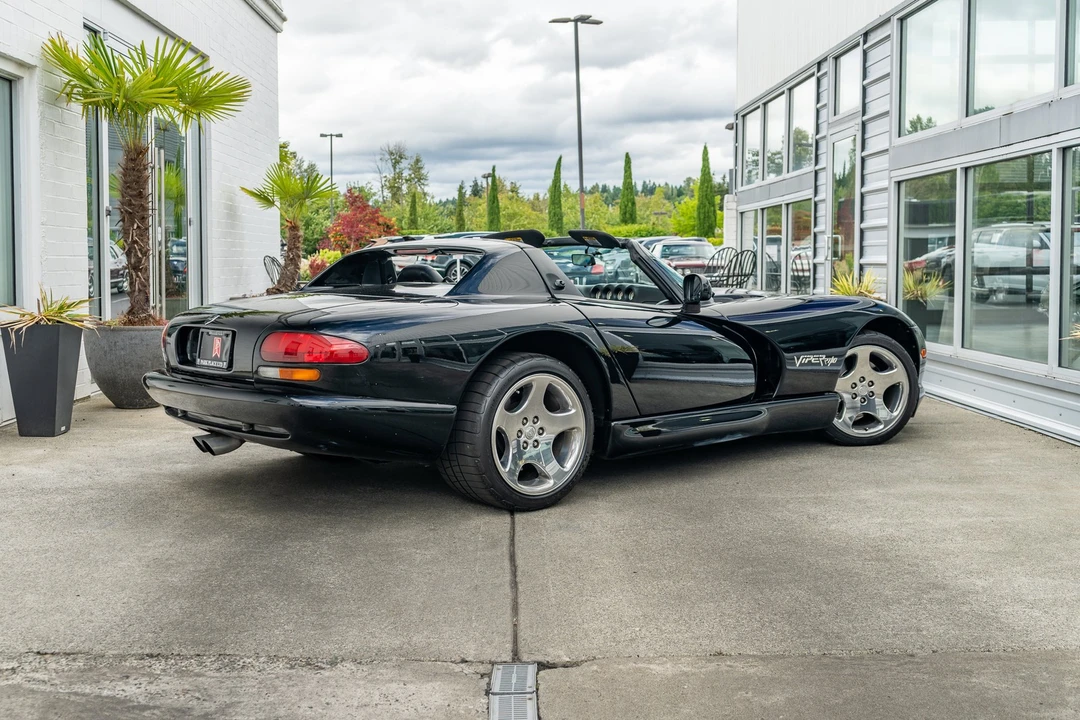 2000 Dodge Viper 2nd Gen - Image 6 of 31