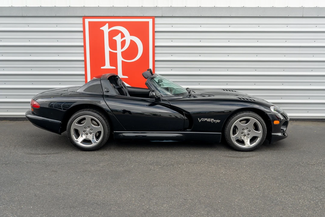 2000 Dodge Viper 2nd Gen - Image 31 of 31
