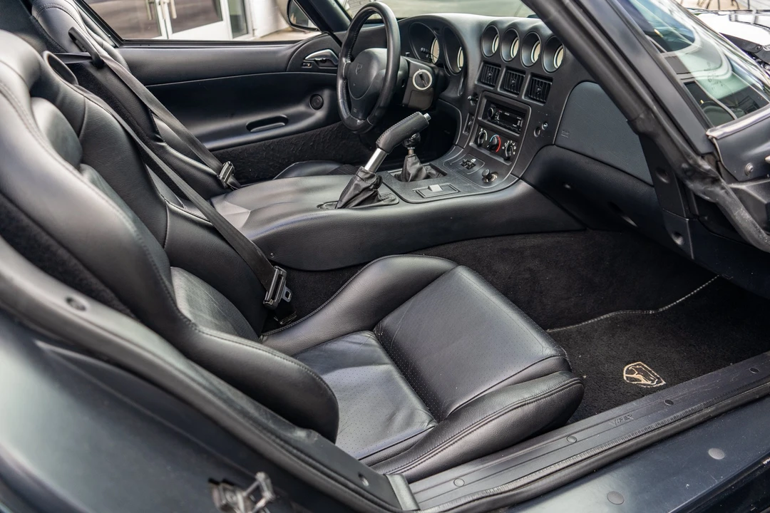 2000 Dodge Viper 2nd Gen - Image 24 of 31