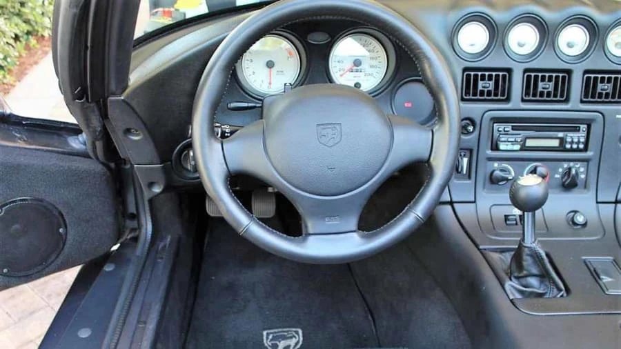 2000 Dodge Viper 2nd Gen - Image 5 of 15