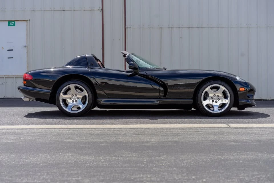 2000 Dodge Viper 2nd Gen - Image 8 of 20