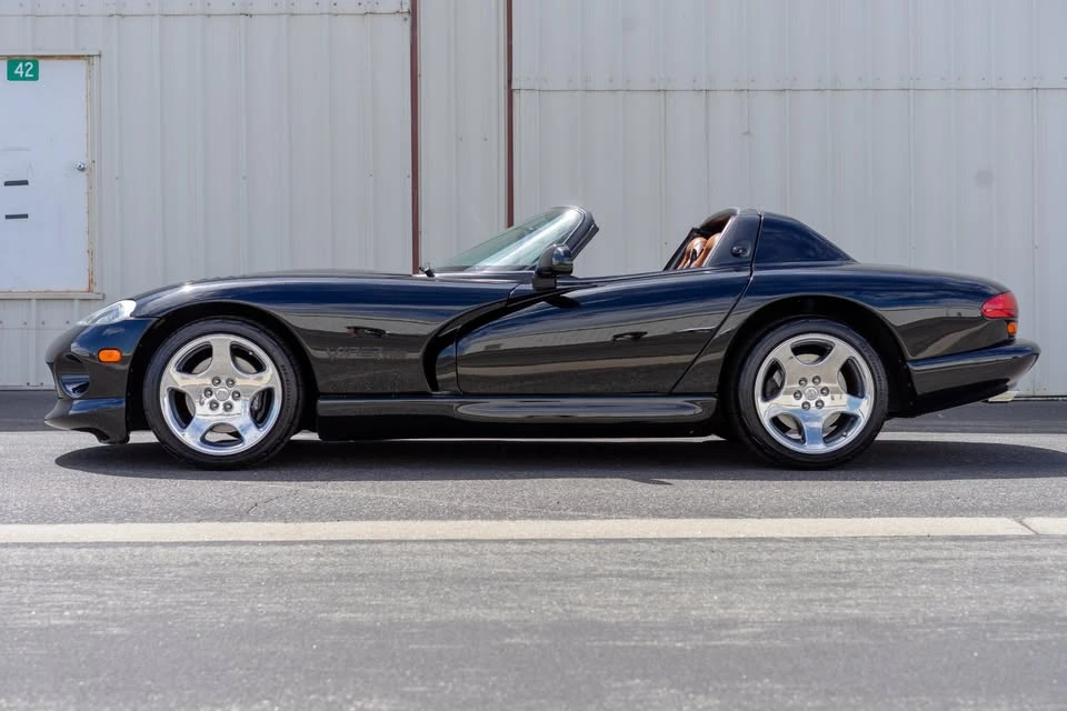 2000 Dodge Viper 2nd Gen - Image 4 of 20