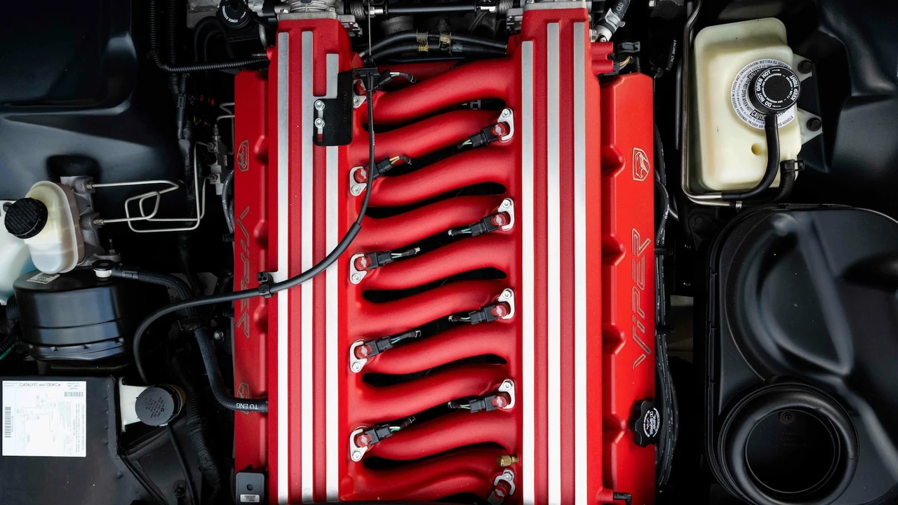 2000 Dodge Viper 2nd Gen - Image 18 of 31