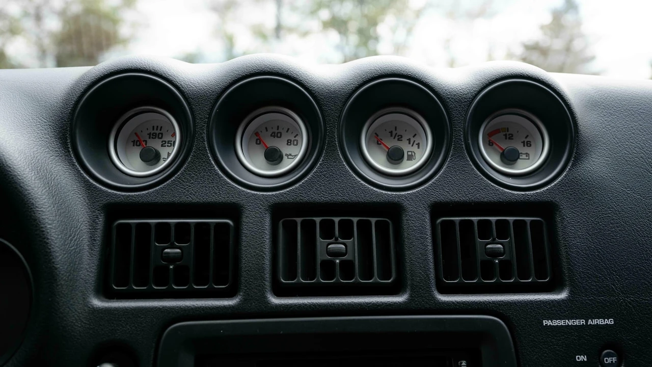 2000 Dodge Viper 2nd Gen - Image 24 of 31
