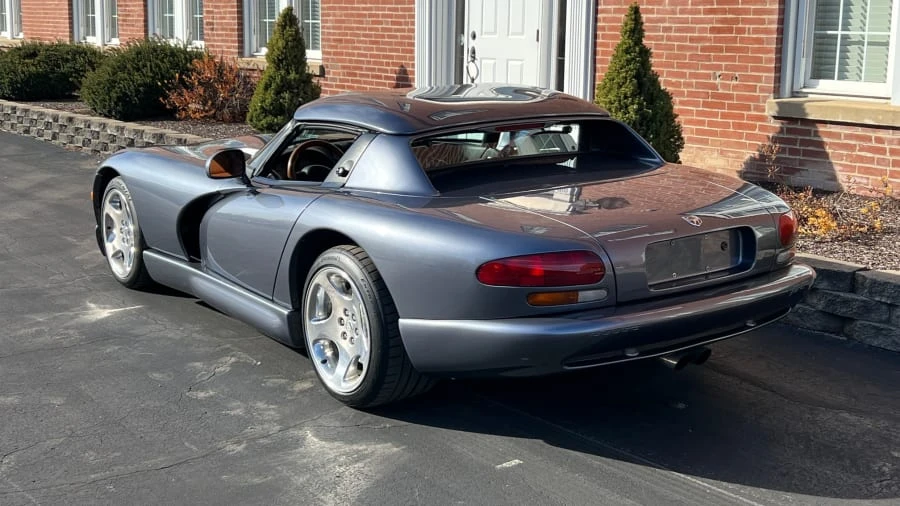 2000 Dodge Viper 2nd Gen - Image 3 of 10