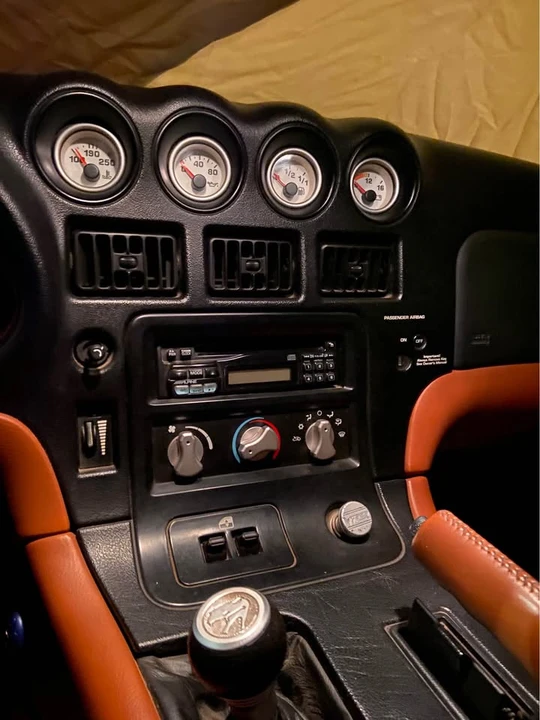 2000 Dodge Viper 2nd Gen - Image 3 of 4